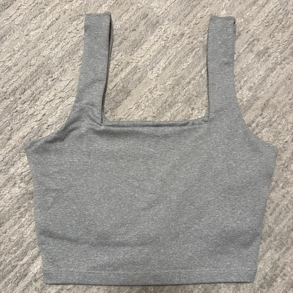 Cropped gray square neck Hollister tank